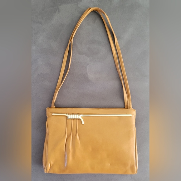 Women's Tan Shoulder Bag 8x11" - Picture 1 of 7